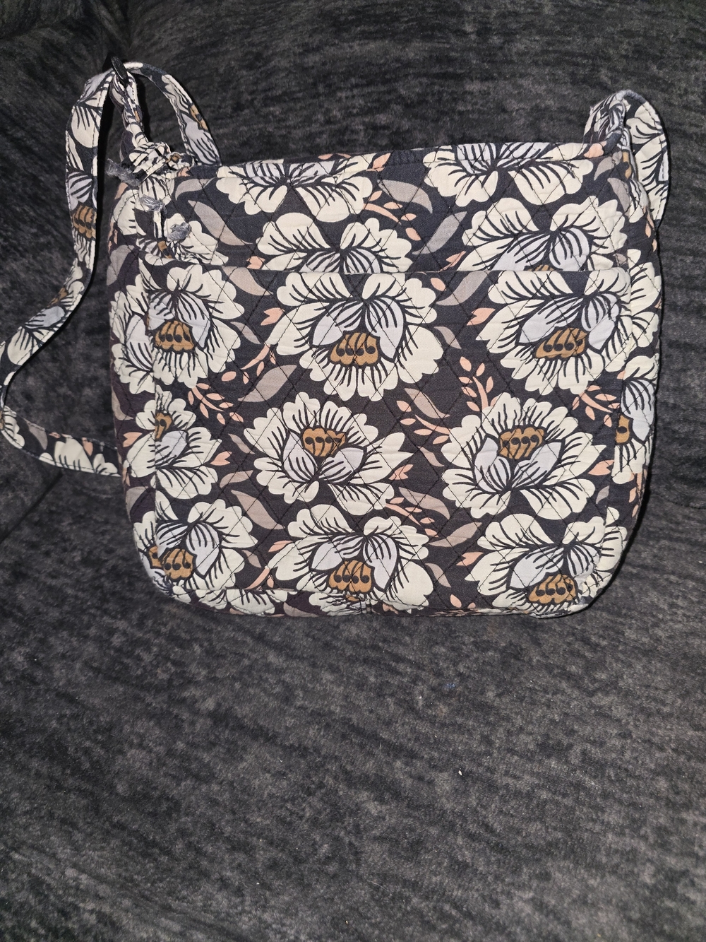 Vera Bradley Black White Floral Quilted Cotton Crossbody Bag Purse Slip Pocket